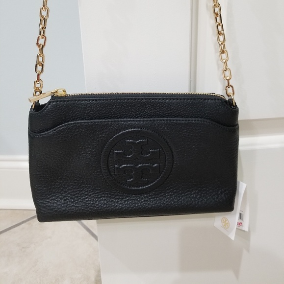 Tory Burch Handbags - **New** Tory Burch Bombe Chain Crossbody